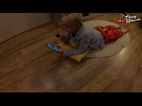 ❤️ Šialená blondínka fajčí obrovský penis a skáče na ňom - análny sex ️❌ Tvrdé porno na nás sk.pornoboden.ru ❤