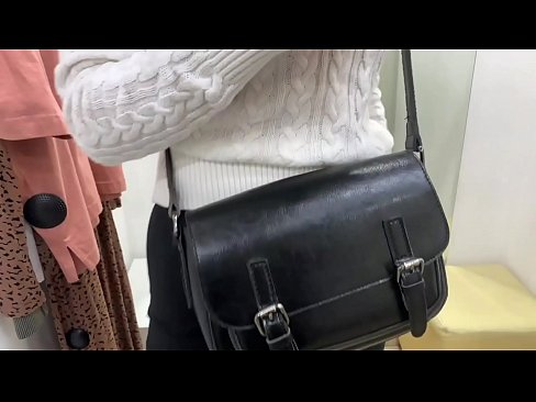 ❤️ Verejná masturbácia mladej sučky FeralBerry s robertkom v skúšobnej miestnosti ️❌ Tvrdé porno na nás sk.pornoboden.ru ❤